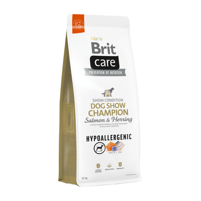 Brit Care Dog Hypoallergenic Dog Show Champion — envase oficial referencial