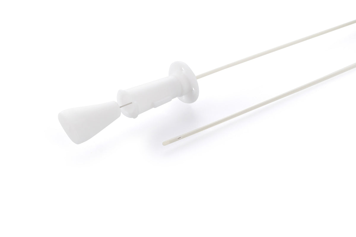 Kruuse BUSTER Catéter Barium para gato · detalle del conector Luer Lock